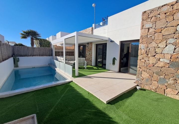 Villa a Cabo Roig, Alicante, Cabo Roig - € 360.000 | Ref: KJC-97939 - foto 1