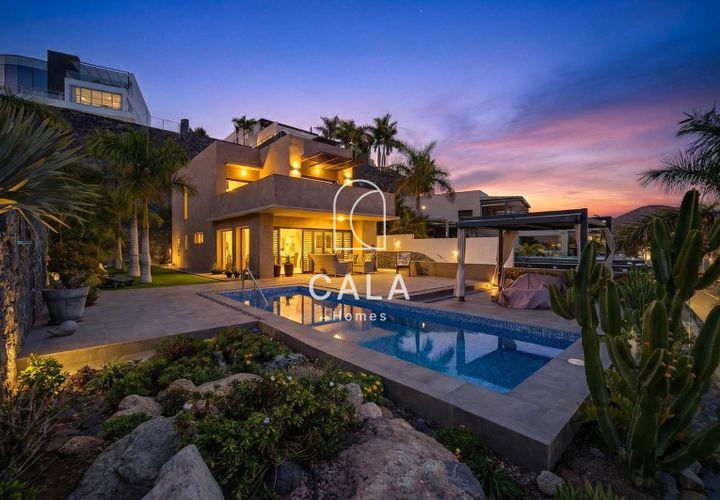 Villa em San Eugenio, Tenerife, San Eugenio - € 2.500.000 | Ref: 1322 - foto 1