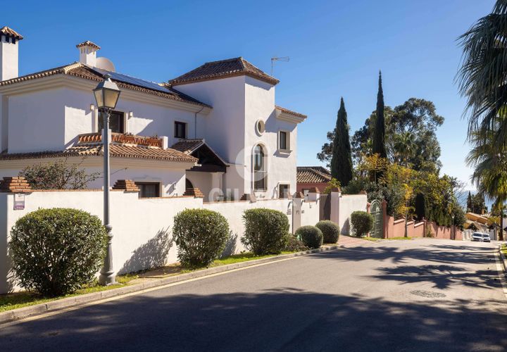 Villa i Marbella, Malaga, Marbella - € 1.850.000 | Ref: 218267 - foto 1