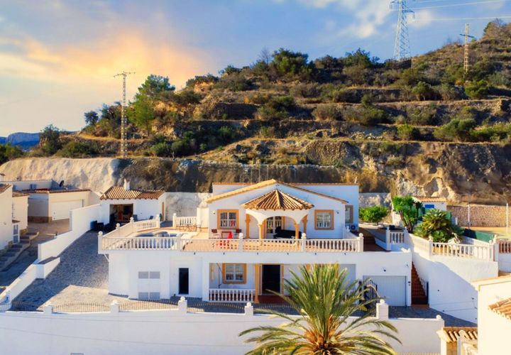 Villa i Calpe, Alicante, Calpe - € 690.000 | Ref: 5star7534-10 - foto 1