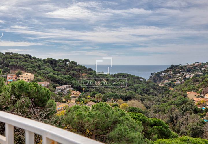 Villa i Lloret De Mar, Gerona, Lloret De Mar - € 690.000 | Ref: CBR66233 - foto 1