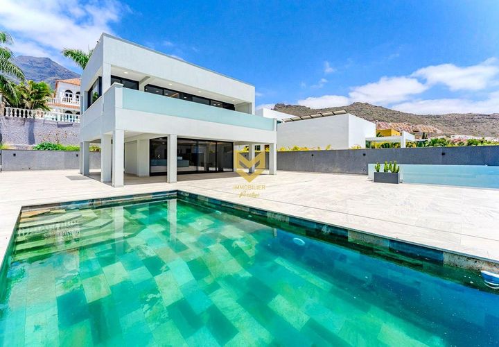 Villa i Adeje, Tenerife, Adeje - € 1.800.000 | Ref: P00033/13668 - foto 1