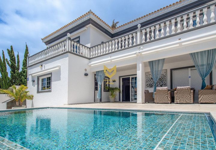 Villa i Adeje, Tenerife, Adeje - € 1.490.000 | Ref: P00069/13668 - foto 1