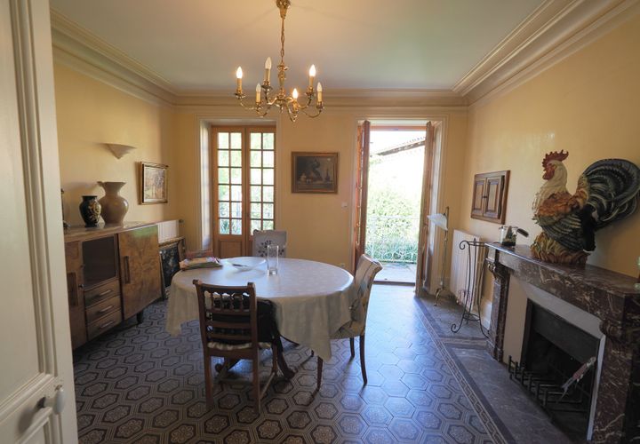 Villa i Tournus, Saone-et-Loire, Tournus - € 520.000 | Ref: JM520426232UBI - foto 1