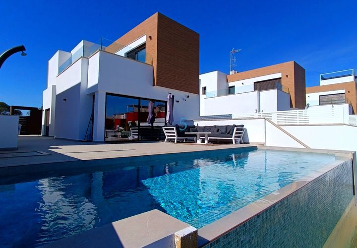 Villa i Algorfa, Alicante, Algorfa - € 749.000 | Ref: P8730 - foto 1