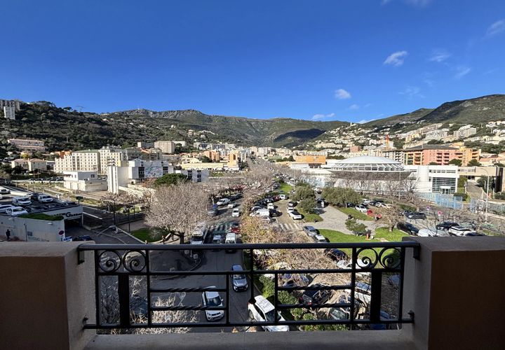 Leilighet i Bastia, Haute-Corse, Bastia - € 379 000 | Ref: 86723777 - foto 1