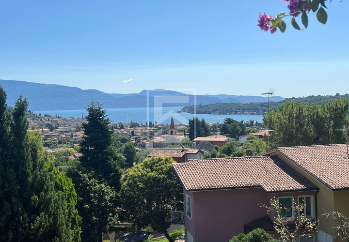 Villa a Salo, Brescia, Salo - € 950.000 | Ref: 33091080-001 - foto 1