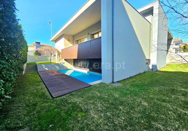 Villa a Maia, Porto, Maia - € 1.550.000 | Ref: 311260054 - foto 1