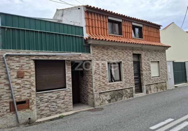 Villa in Alcabideche, Lisbon, Alcabideche - € 370.000 | Ref: ZMPT582737 - foto 1
