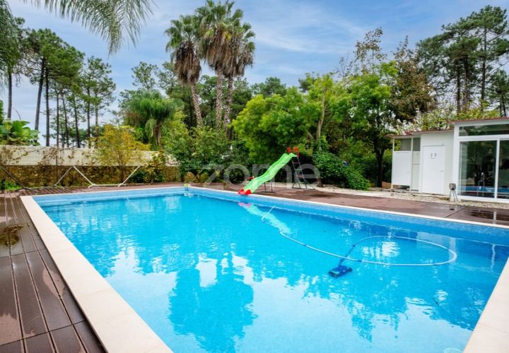 Haus in Corroios, Setubal, Corroios - € 2.250.000 | Ref: ZMPT582855 - Foto 1