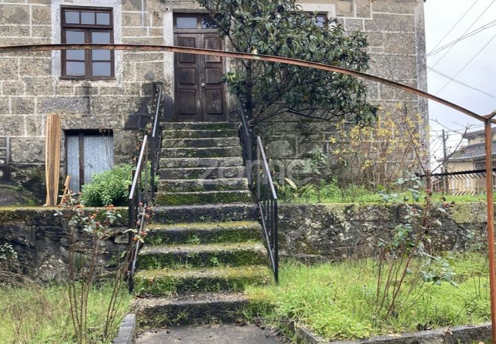 Villa a Tondela, Viseu, Tondela - € 165.000 | Ref: ZMPT584693 - foto 1