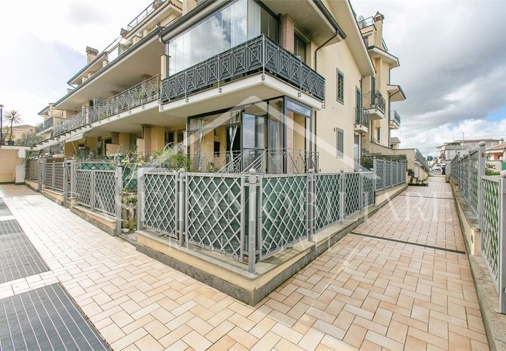 Lejlighed i Rome, Rome, Rome - € 175.000 | Ref: LR VALLE MURICANA_720 - foto 1