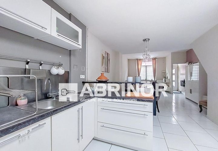 Villa i Tourcoing, Nord, Tourcoing - € 139.000 | Ref: TCG-39210-LPUBI - foto 1