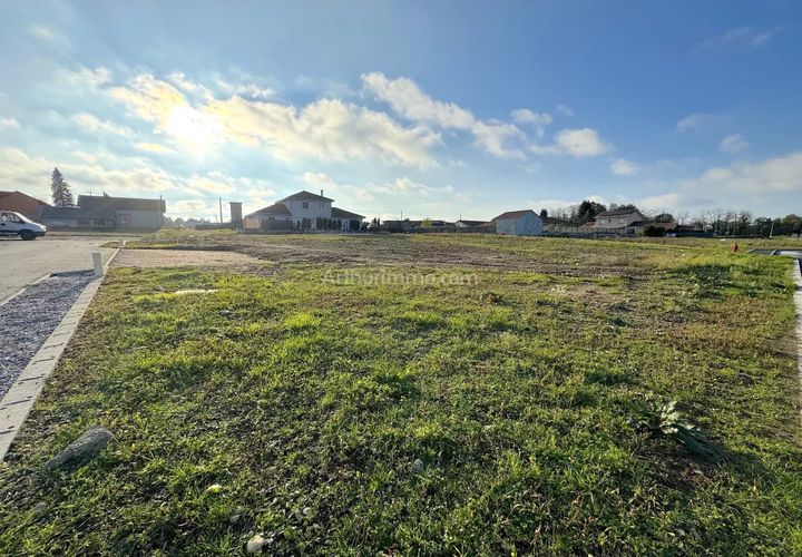 Helårsgrund i Dolomieu, Isere, Dolomieu - € 93.000 | Ref: 7204E - foto 1