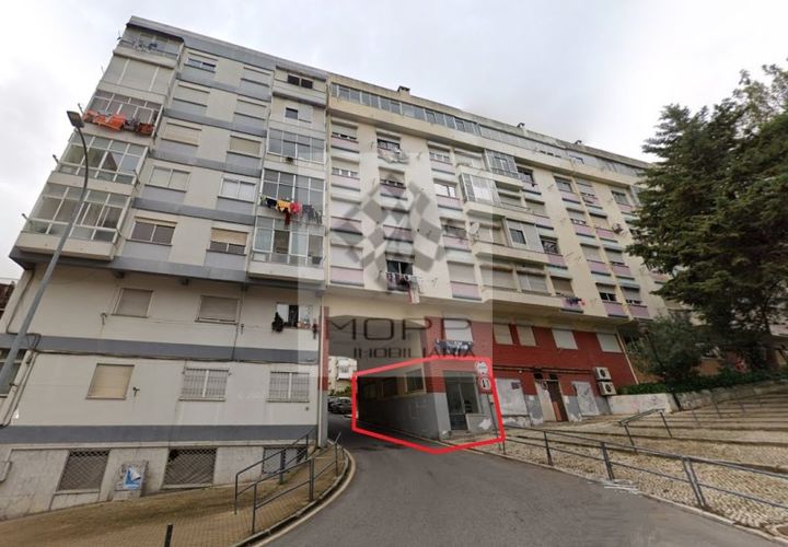 Erhvervsejendom i Amadora, Lisbon, Amadora - € 100.000 | Ref: Imopp-00306 - foto 1