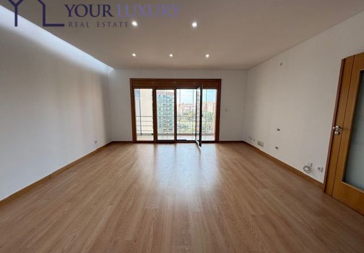 Lejlighed i Odivelas, Lisbon, Odivelas - € 565.000 | Ref: YL1037 - foto 1