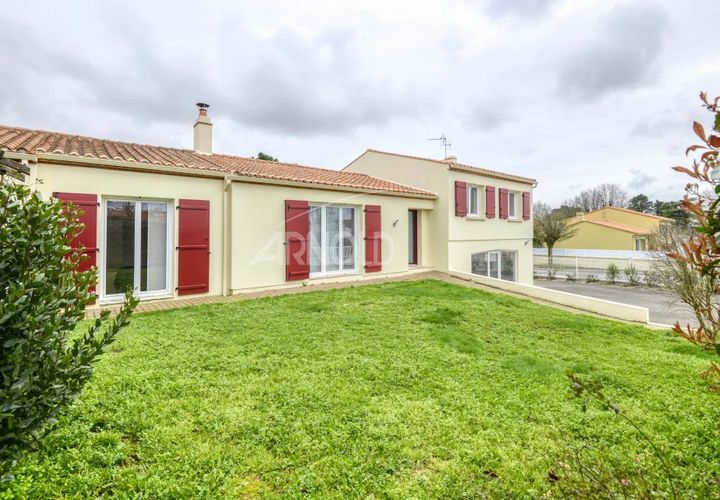 Villa i Bouaye, Loire-Atlantique, Bouaye - € 572.000 | Ref: 86752496 - foto 1