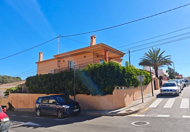 Villa a Polop, Alicante, Polop - € 350.000 | Ref: CHA0047 - foto 1