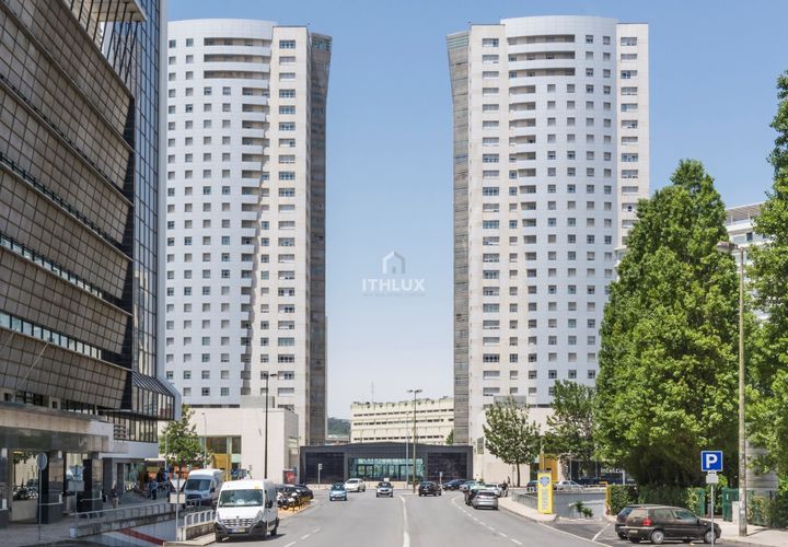 Lejlighed i Lisbon, Lisbon, Lisbon - € 1.700.000 | Ref: ITH4105 - foto 1