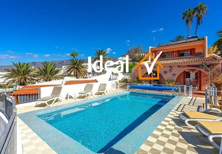 Villa a San Eugenio, Tenerife, San Eugenio - € 1.150.000 | Ref: 962-V4-N - foto 1