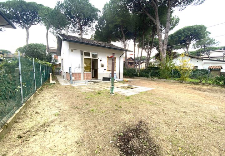 Villa en Cervia, Ravenna, Cervia - € 490.000 | Ref: VE 127 - photo 1