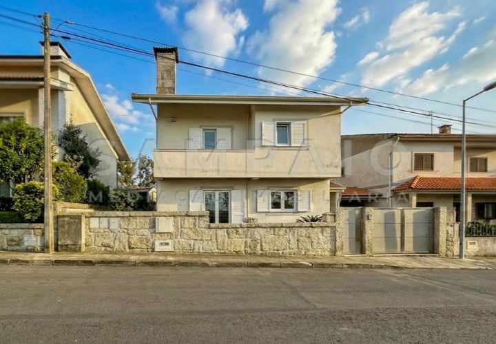 Villa i Gondomar, Porto, Gondomar - € 430.000 | Ref: 3728 - foto 1