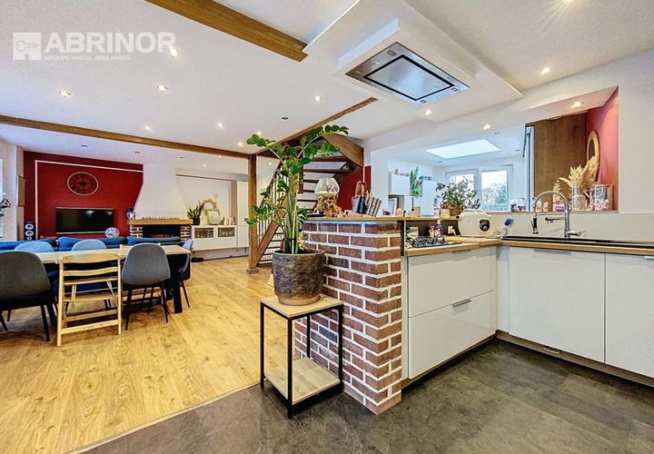 Villa i Templeuve-en-Pevele, Nord, Templeuve-en-Pevele - € 297.500 | Ref: CYS-38145-SBUBI - foto 1