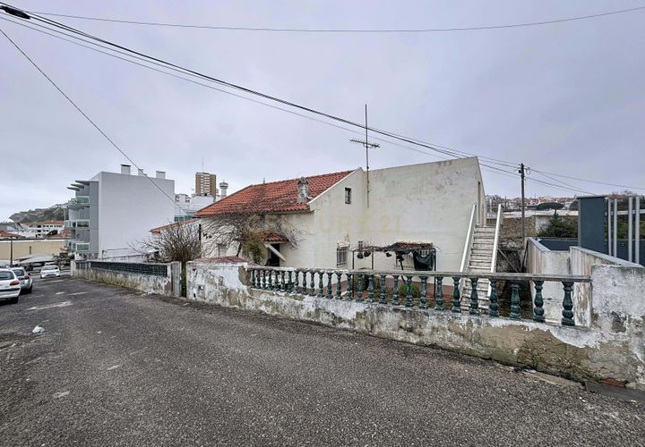 Villa i Nazare, Leiria, Nazare - € 320.000 | Ref: 1739-02270 - foto 1