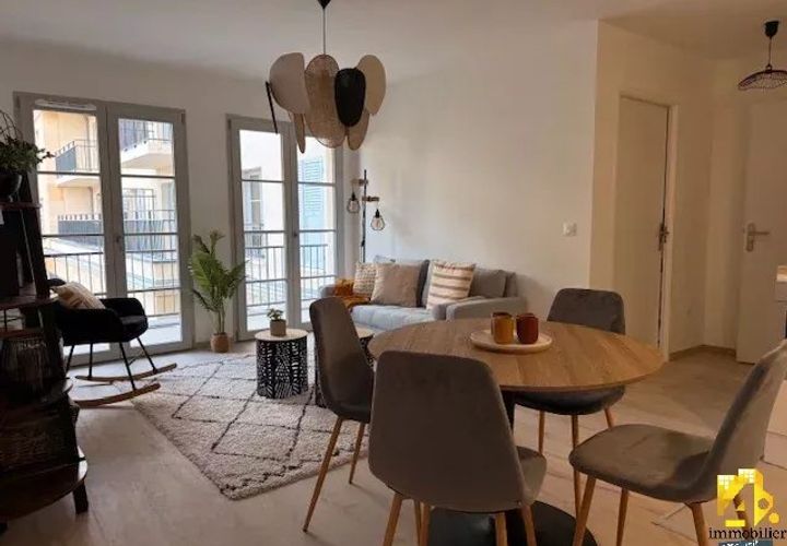 Lejlighed i Compiègne, Oise, Compiègne - € 220.000 | Ref: 86779175 - foto 1