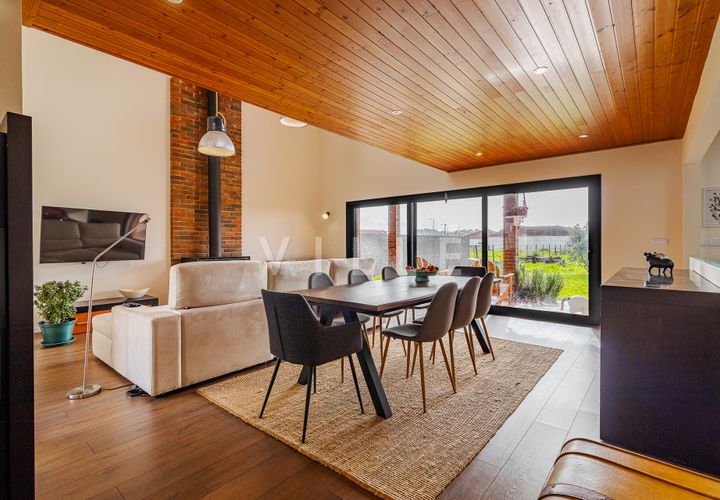 Villa i Aveiro, Aveiro, Aveiro - € 598.000 | Ref: AV2821 - foto 1