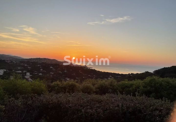 Villa i Sainte-Maxime, Var, Sainte-Maxime - € 595.000 | Ref: EP70329 - foto 1