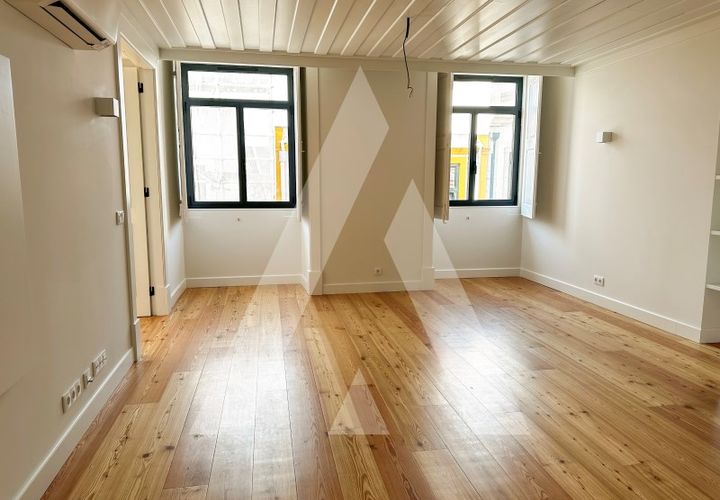 Apartament a Aveiro, Aveiro, Aveiro - € 1.250/mes | Ref: 10000004/24 FR - foto 1