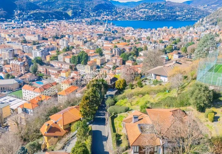 Villa i Como, Como, Como - € 1.850.000 | Ref: ILO3389 - foto 1