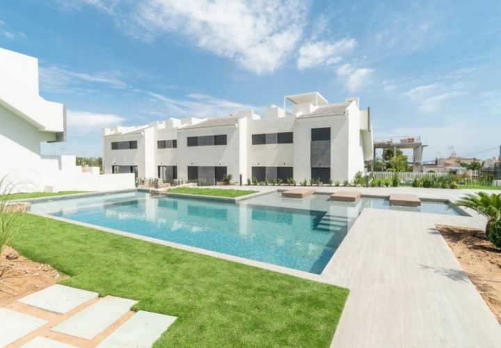 Bungalow i Los Balcones, Alicante, Los Balcones - € 340.000 | Ref: N5844 - foto 1