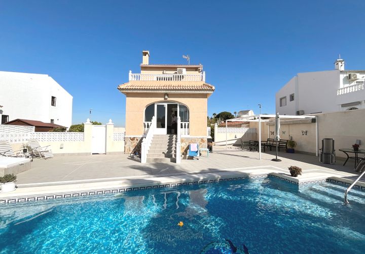 Villa a Benijofar, Alicante, Benijofar - € 399.000 | Ref: 13435 - foto 1