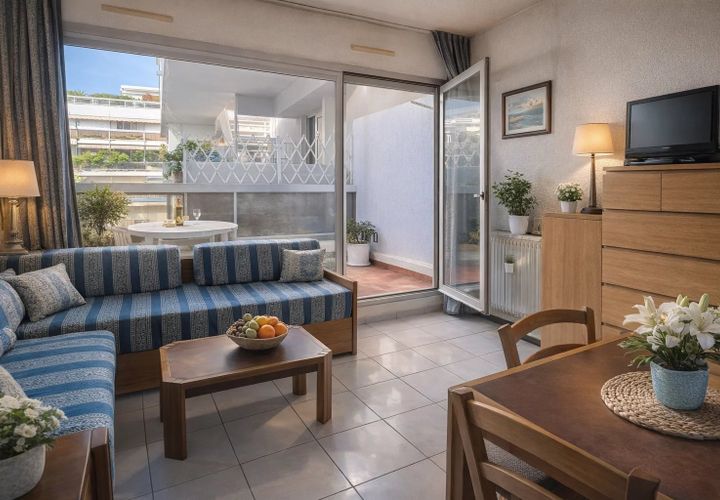 Lejlighed i Antibes, Alpes-Maritimes, Antibes - € 160.000 | Ref: 86783660 - foto 1