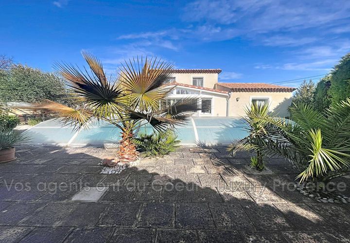 Villa i Gardanne, Bouches-du-Rhone, Gardanne - € 623.000 | Ref: 889V1868M - foto 1