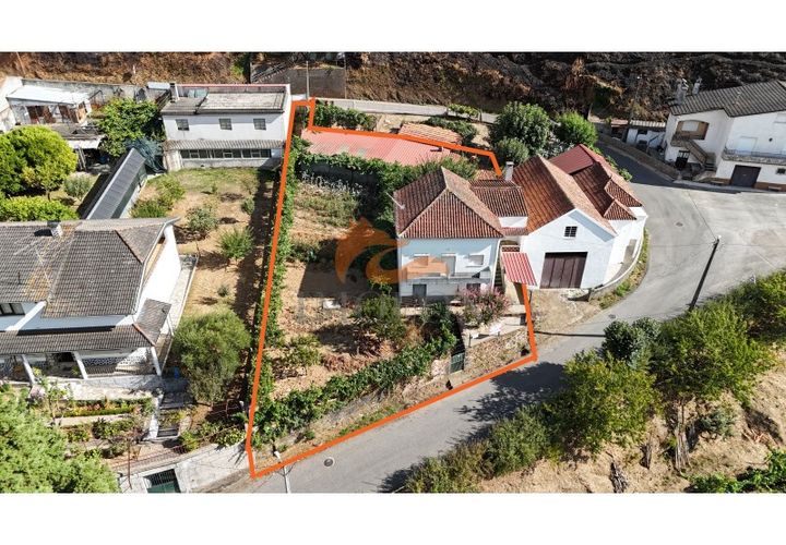 Villa en Arganil, Coimbra, Arganil - € 145.000 | Ref: CAS_114 - photo 1