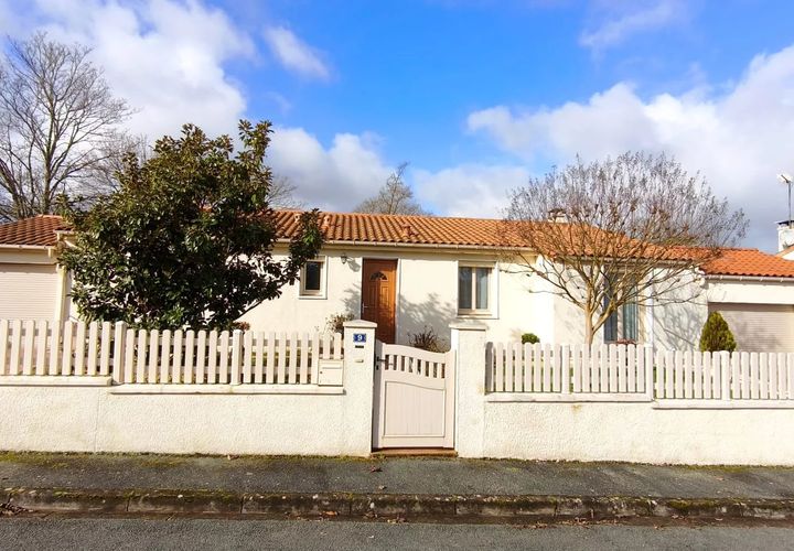 Villa a Poitiers, Vienne, Poitiers - € 230.000 | Ref: 9148JL - foto 1