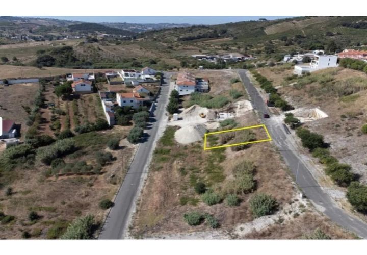 Helårsgrund i Alenquer, Lisbon, Alenquer - € 99.500 | Ref: 26037 - foto 1