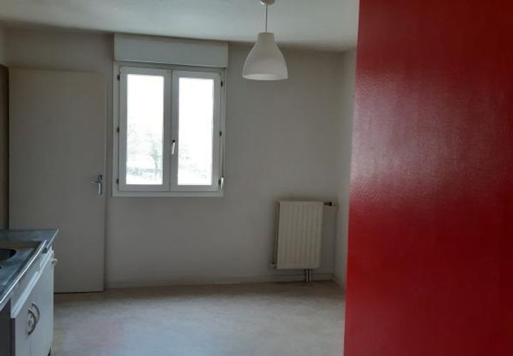 Apartament a Autun, Saone-et-Loire, Autun - € 761/mes | Ref: 3818-0001-0002-0021 - foto 1