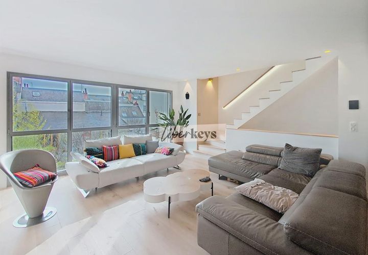 Villa i Tours, Indre-et-Loire, Tours - € 625.000 | Ref: DOM28007 - foto 1