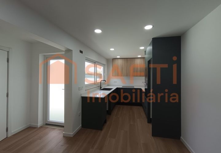 Villa a Riachos, Santarem, Riachos - € 250.000 | Ref: SAFTI:008142 - foto 1