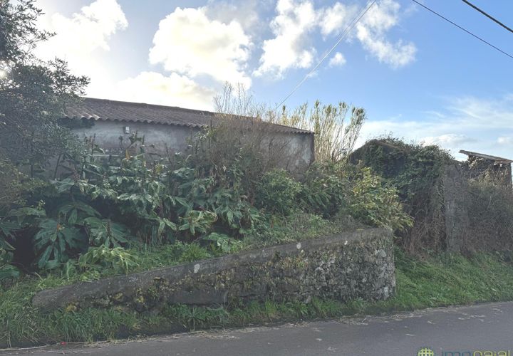 Byhus i Horta, Faial, Horta - € 45.000 | Ref: 1158 - foto 1
