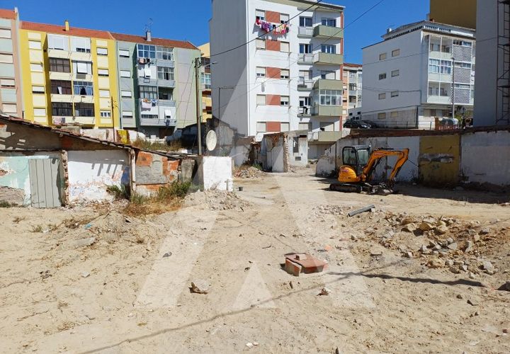 Helårsgrund i Barreiro, Setubal, Barreiro - € 870.000 | Ref: 1180633/26VS - foto 1