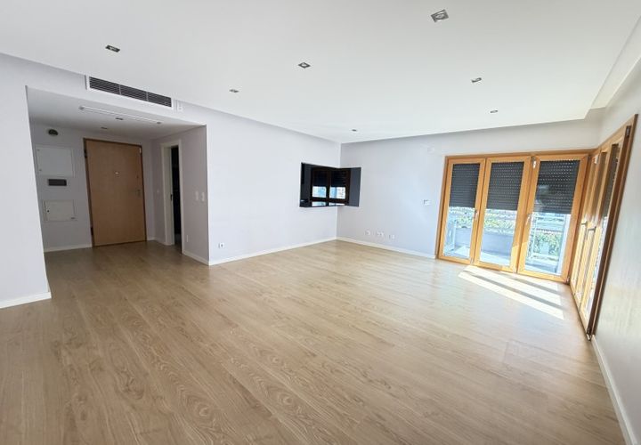 Apartament a Moscavide, Lisbon, Moscavide - € 1.800/mes | Ref: APA_146 - foto 1