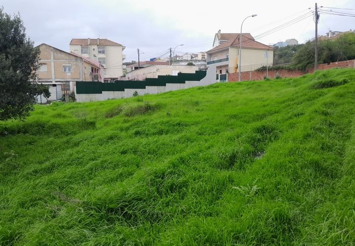 Helårsgrund i Amadora, Lisbon, Amadora - € 85.000 | Ref: S1021 - foto 1