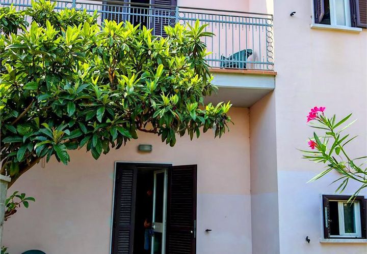 Villa i Carrara, Massa and Carrara, Carrara - € 390 000 | Ref: GAB-2032 - foto 1