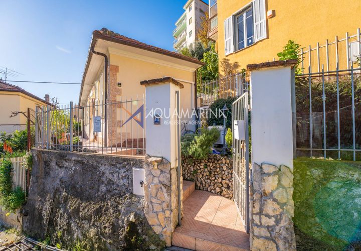 Villa i Sanremo, Imperia, Sanremo - € 280.000 | Ref: 13881 - foto 1