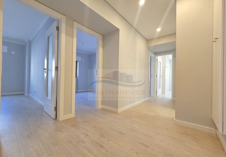 Lejlighed i Amadora, Lisbon, Amadora - € 295.000 | Ref: APA37702 - foto 1